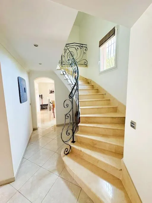 Villa Sienna Avec Piscine, Sauna, Spa Montauroux 0*,  France